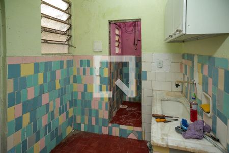 Casa à venda com 170m², 3 quartos e 1 vagaCozinha - Armários