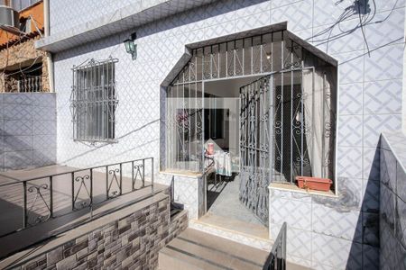 Casa à venda com 170m², 3 quartos e 1 vagaQuintal