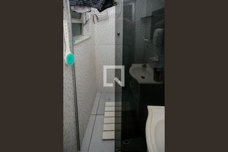 Casa à venda com 170m², 3 quartos e 1 vagaBanheiro