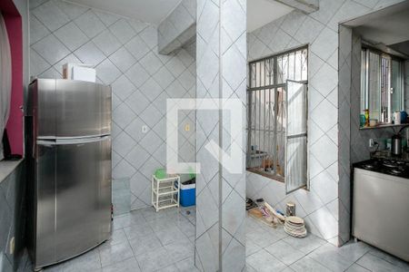 Casa à venda com 170m², 3 quartos e 1 vagaÁrea de Serviço