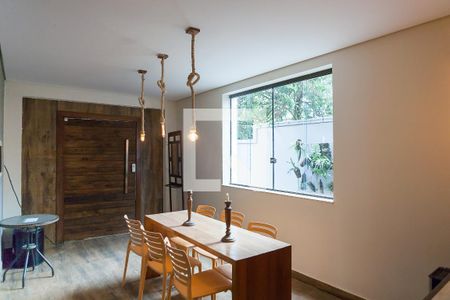 sala de jantar de casa de condomínio à venda com 4 quartos, 460m² em Ouro Velho Mansões, Nova Lima