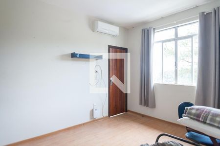 Casa de condomínio à venda com 460m², 4 quartos e 3 vagas Casa de condomínio à venda com 460m², 4 quartos e 3 vagasquarto 1