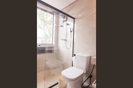 Casa de condomínio à venda com 460m², 4 quartos e 3 vagas Casa de condomínio à venda com 460m², 4 quartos e 3 vagasbanheiro suite master