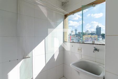 Apartamento à venda com 58m², 2 quartos e 2 vagas Apartamento à venda com 58m², 2 quartos e 2 vagasÁrea de Serviço