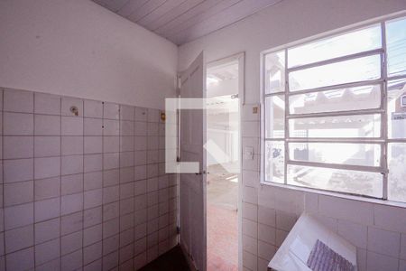 Casa à venda com 100m², 3 quartos e 4 vagas Casa à venda com 100m², 3 quartos e 4 vagasÁrea de Serviço