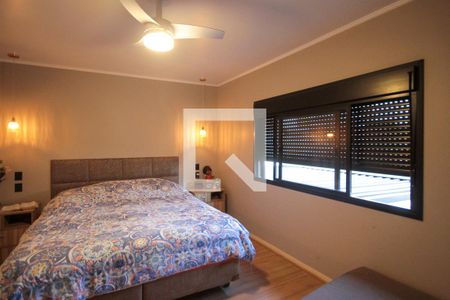 Casa à venda com 320m², 4 quartos e 5 vagasSuíte