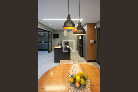 Casa à venda com 320m², 4 quartos e 5 vagasCozinha