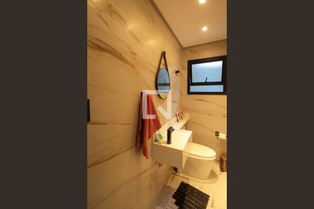 Casa à venda com 320m², 4 quartos e 5 vagasLavabo