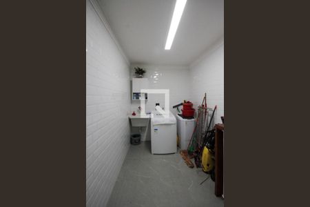 Casa à venda com 320m², 4 quartos e 5 vagasÁrea de Serviço