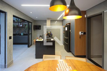 Casa à venda com 320m², 4 quartos e 5 vagasCozinha