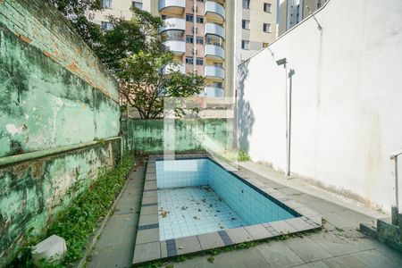 Casa à venda com 160m², 3 quartos e 2 vagasPiscina