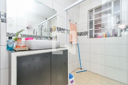 Banheiro de apartamento para alugar com 3 quartos, 110m² em Santa Efigênia, São Paulo