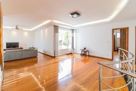 Sala 2 de casa à venda com 6 quartos, 700m² em Bandeirantes (pampulha), Belo Horizonte