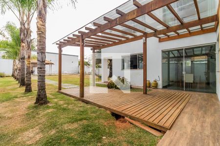 Casa à venda com 700m², 6 quartos e 3 vagasQuintal