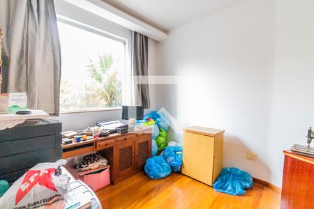 Casa à venda com 700m², 6 quartos e 3 vagasQuarto 2