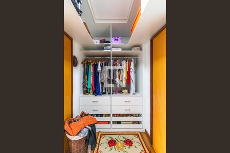 Casa à venda com 700m², 6 quartos e 3 vagasCloset