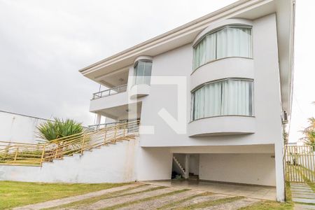 Casa à venda com 700m², 6 quartos e 3 vagasÁrea Externa