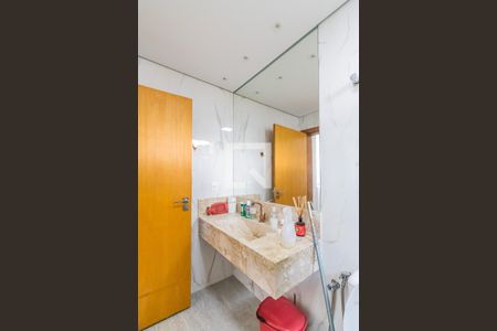 Casa à venda com 700m², 6 quartos e 3 vagasBanheiro da Suíte 3