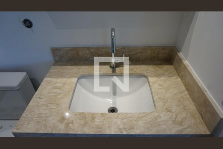 Apartamento para alugar com 68m², 2 quartos e 1 vagaBanheiro da Suíte