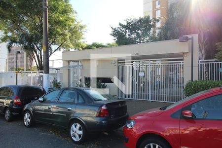 Apartamento para alugar com 55m², 2 quartos e 1 vagaFachada