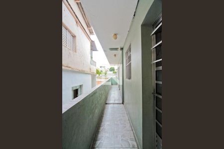 Área externa de casa para alugar com 1 quarto, 20m² em Vila Romero, São Paulo