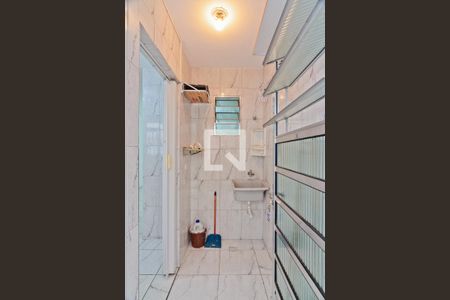 Área de Serviço de casa para alugar com 1 quarto, 20m² em Vila Romero, São Paulo