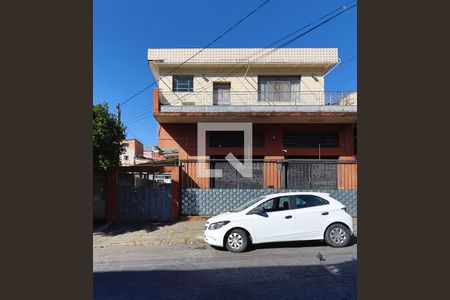 Casa à venda com 320m², 3 quartos e 4 vagasFachada