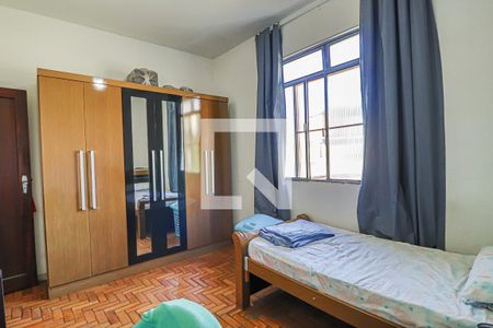 Casa à venda com 320m², 3 quartos e 4 vagasQuarto 2