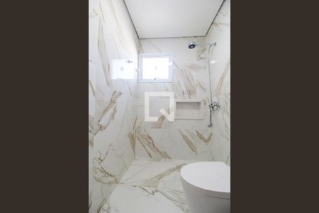 Casa de condomínio para alugar com 280m², 3 quartos e 2 vagasBanheiro