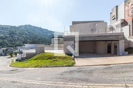 Casa de condomínio para alugar com 280m², 3 quartos e 2 vagasVista da Rua