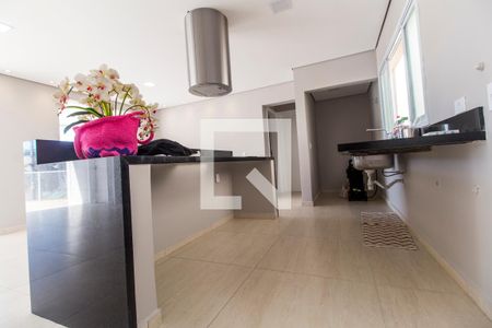 Casa de condomínio para alugar com 280m², 3 quartos e 2 vagasCozinha