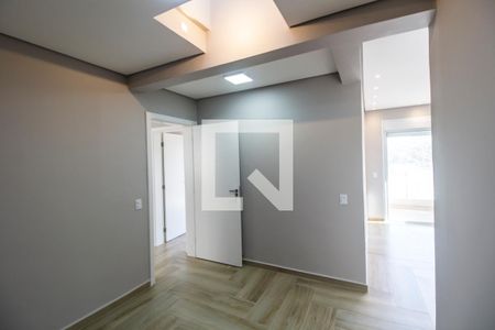 Casa de condomínio para alugar com 280m², 3 quartos e 2 vagasCloset da suíte