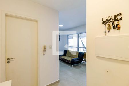 Hall apartamento de apartamento à venda com 1 quarto, 43m² em Santo Amaro, São Paulo