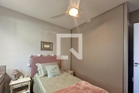 Apartamento à venda com 280m², 4 quartos e 3 vagas Apartamento à venda com 280m², 4 quartos e 3 vagasQuarto 3