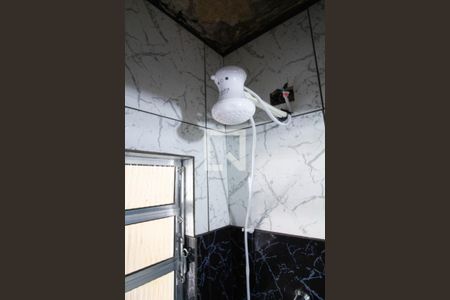 Casa à venda com 180m², 5 quartos e 2 vagasBanheiro