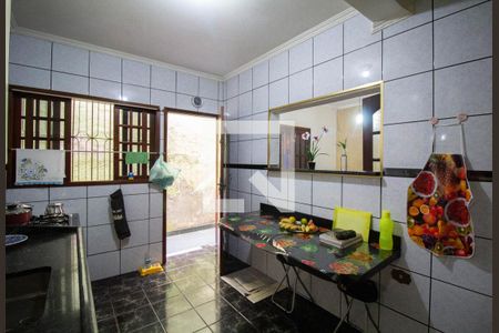 Casa à venda com 180m², 5 quartos e 2 vagasCozinha