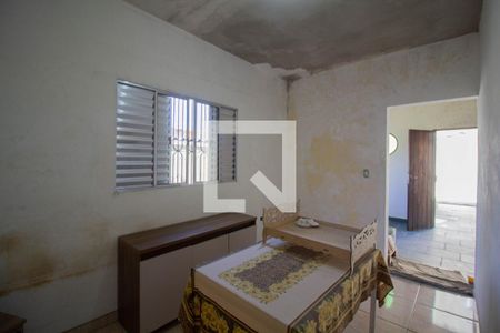 Casa à venda com 180m², 5 quartos e 2 vagasQuarto 3