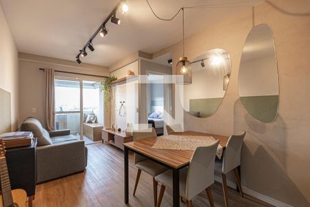 Sala de apartamento para alugar com 2 quartos, 51m² em Vila Scarpelli, Santo André