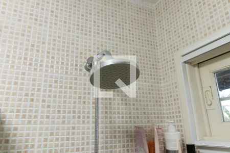 Casa à venda com 275m², 3 quartos e 2 vagasBanheiro