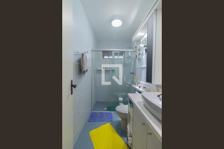 Casa à venda com 275m², 3 quartos e 2 vagasBanheiro