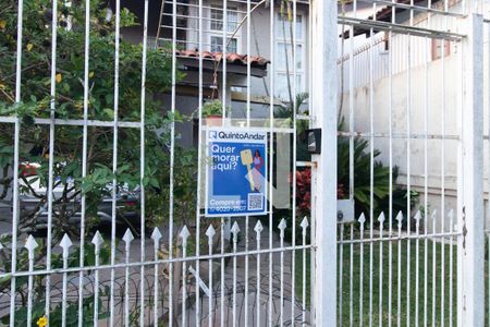 Casa à venda com 275m², 3 quartos e 2 vagasFachada