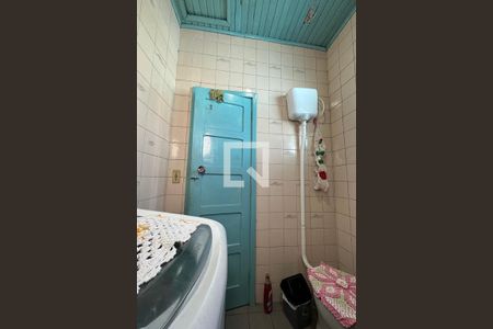 Banheiro de casa à venda com 3 quartos, 180m² em Santo Afonso, Novo Hamburgo
