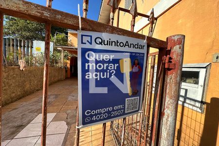 Casa à venda com 180m², 3 quartos e 2 vagasFachada