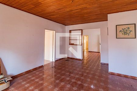 Casa à venda com 260m², 5 quartos e 2 vagasCasa 02 - Sala