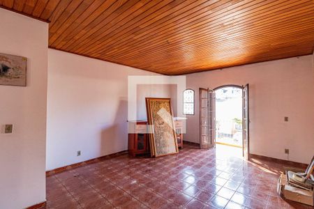 Casa à venda com 260m², 5 quartos e 2 vagasCasa 02 - Sala