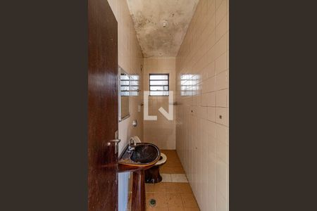 Casa 01 - Banheiro de casa à venda com 5 quartos, 260m² em Vila Indiana, São Paulo
