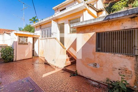 Casa à venda com 260m², 5 quartos e 2 vagasQuintal