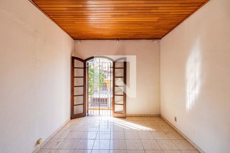 Casa à venda com 260m², 5 quartos e 2 vagasCasa 02 - Quarto 01