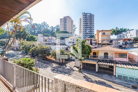 Casa à venda com 260m², 5 quartos e 2 vagasCasa 02 - Varanda