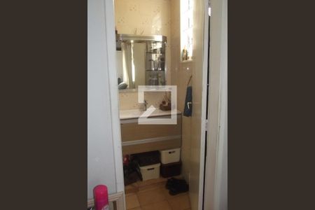 Casa à venda com 300m², 4 quartos e 1 vagaBanheiro